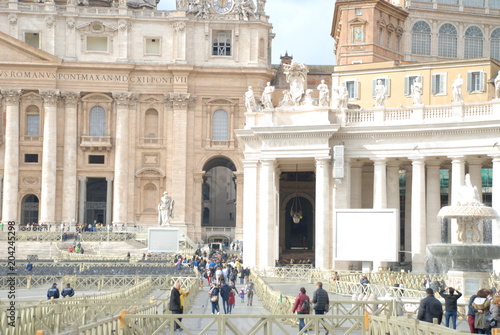  Saint Peter's Square; Saint Peter's Basilica; Key Whole View; classical architecture; landmark; ancient rome; tourist attraction