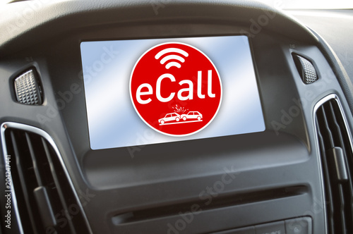 Bildschirm Monitor im Auto e-Call ecall Notrufsystem
