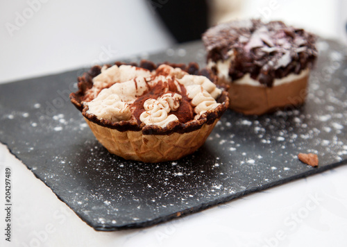 Photos cream and chocolate dessert