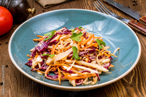 coleslaw salad with cabbage and carrots