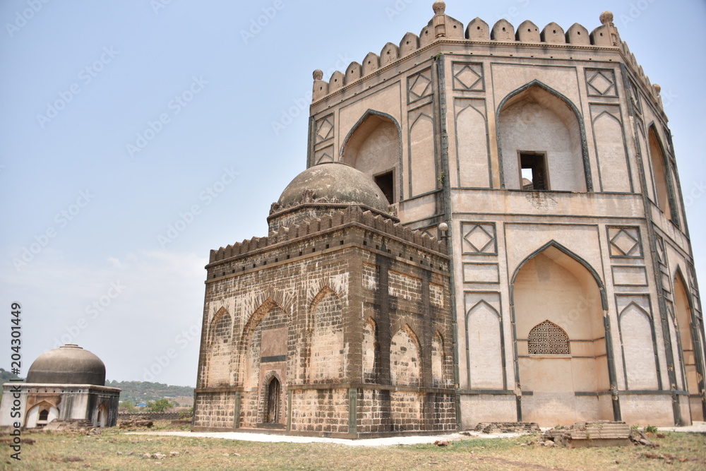 Dargah Hazrath Nemat Ullah Shah kirmani tomb, Bidar, Karnataka