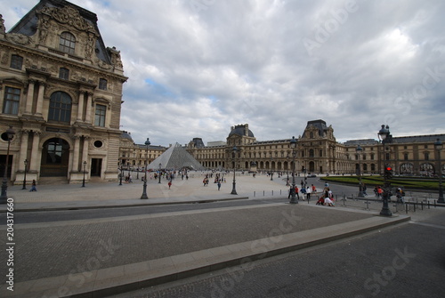  Louvre; The Louvre; sky; landmark; town square; plaza