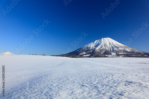 北海道 羊蹄山 © Ni_photo