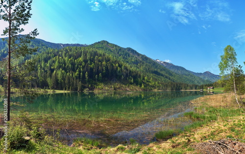 Der Farchtensee in den Gailtaler Alpen / Kärnten / Österreich