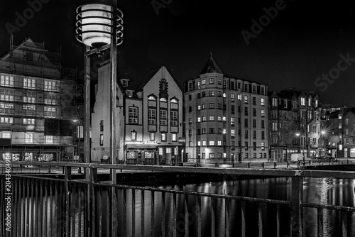 Leith by night photo