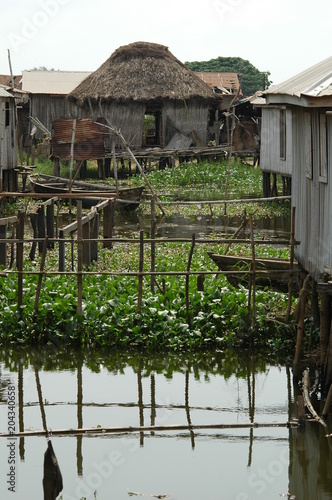 Benin, abitazioni sul Lago Nokoué