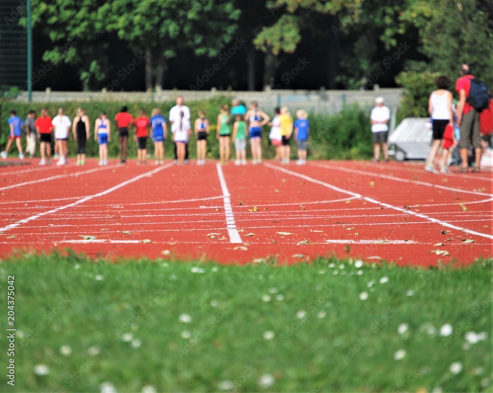 Fototapeta premium Stadion - Läufer vor dem Start