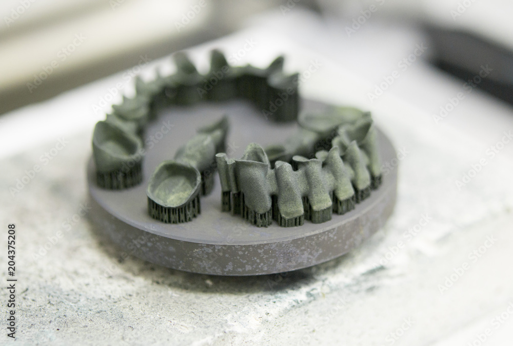 Object printed on metal 3d printer after heat treatment synterization