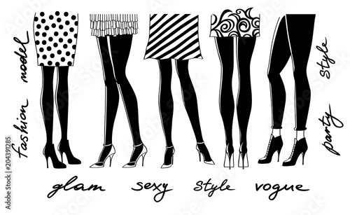 legs black-and-white/The figure shows legs and shoes.