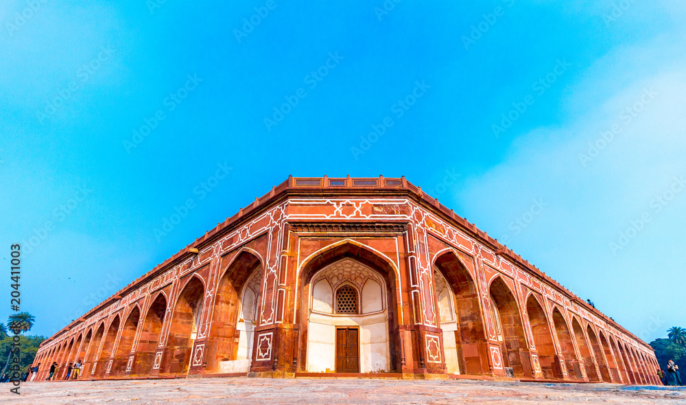 Fototapeta premium Panoramic Tomb in Delhi.