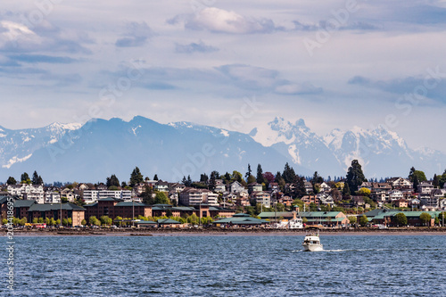 Foto A view of the City of Everett from the Puget Sound