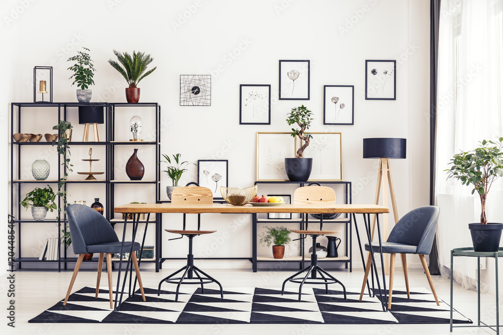 Obraz premium Dining room interior with gallery