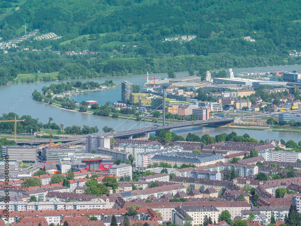 Blick auf die Donau in Linz