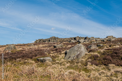 Obraz na płótnie Landscape with rocks and blue sky w salonie