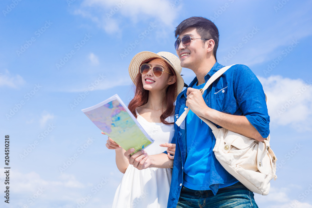 couple take world map couple take world map