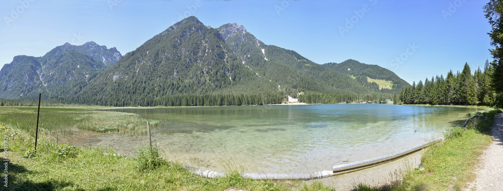 Panorama lago di Dobbiaco