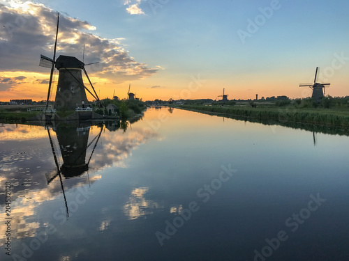 The Kinderdijk windmills © Kartouchken
