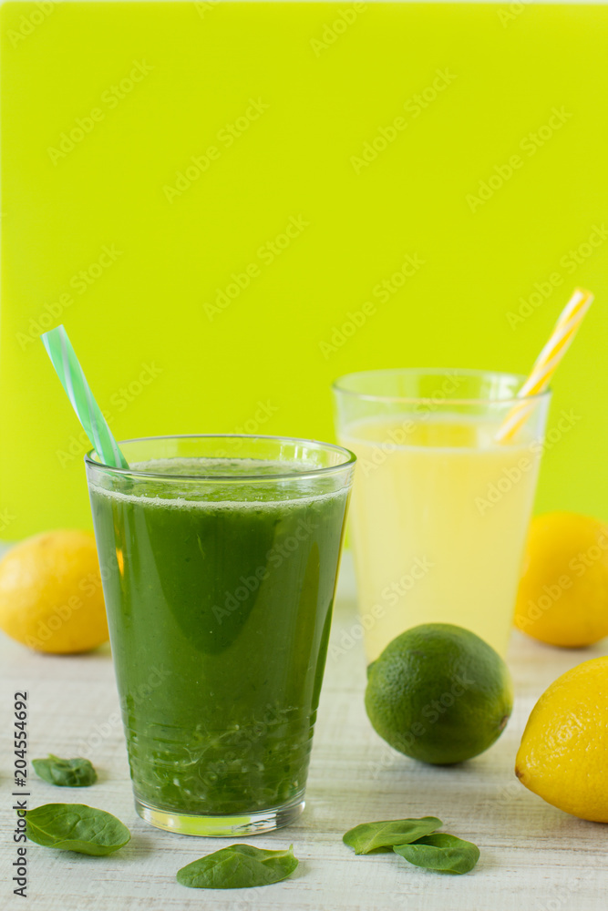 Beverage made from fresh lemons, lime, spinach and matcha Beverage made from fresh lemons, lime, spinach and matcha