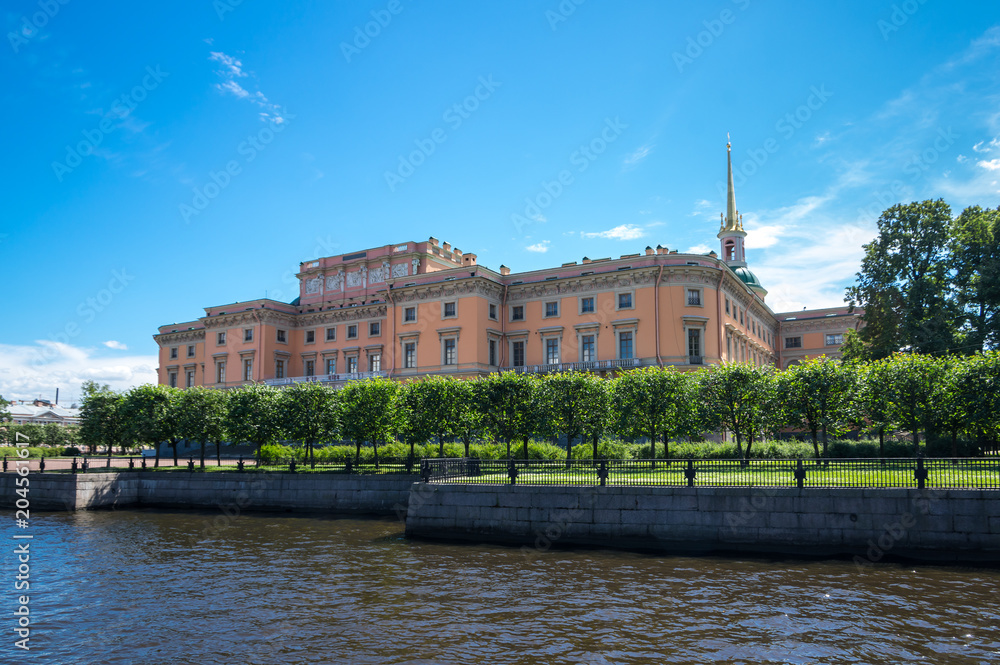 Obraz premium Mikhailovsky castle in Saint-Petersburg