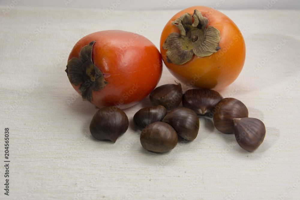 Cachi e castagne