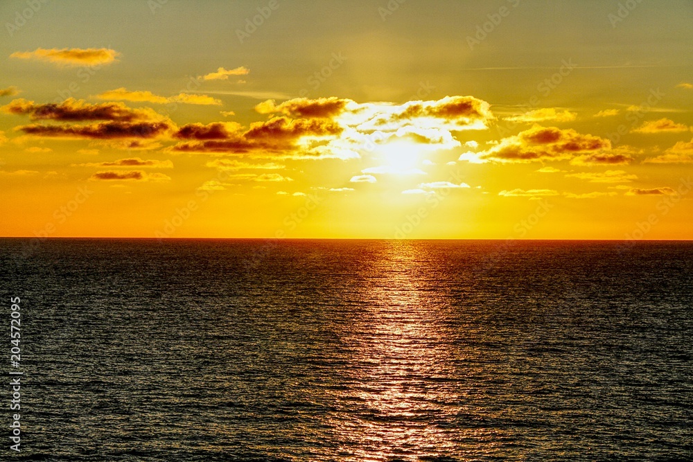 Fototapeta premium Sunrise Sea