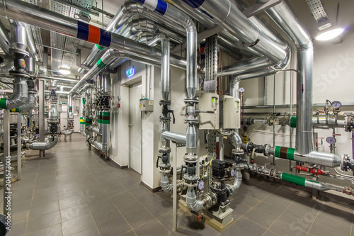 Fotografía Modern independent heating system in boiler room