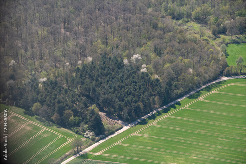 vue aérienne de forêt à Allones dans l'Oise en france