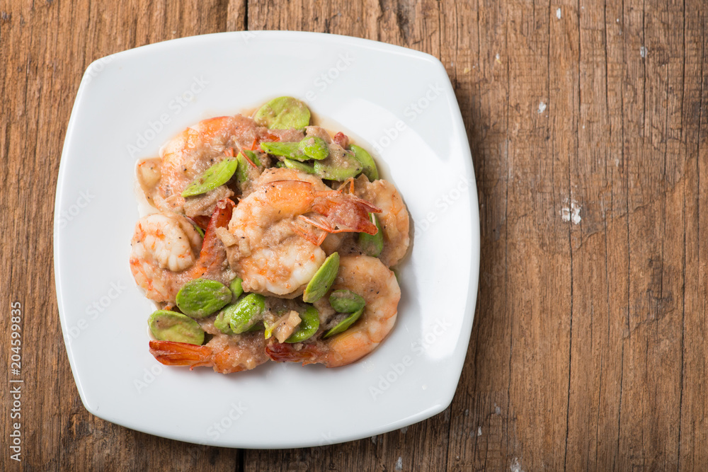Stir-Fried Twisted Cluster Bean with Shrimps/Bitter Bean Stir-Fried Twisted Cluster Bean with Shrimps/Bitter Bean