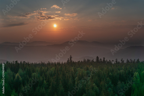 Farbenfroher Sonnenuntergang