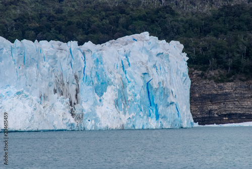 Perito Moreno glacier: side north