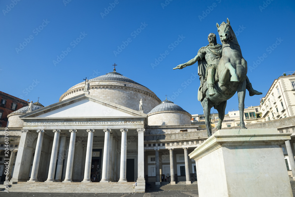 Scenic view of the Basilica Reale Pontificia San Francesco di Paola