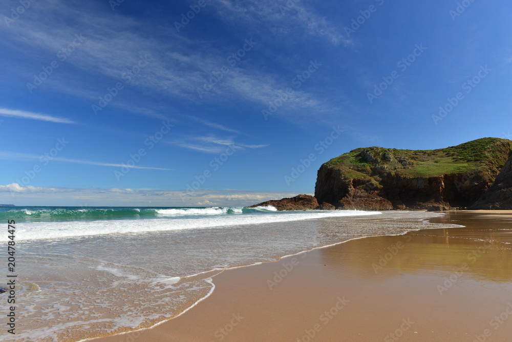 Plemont Bay, Jersey, U.K.
Wide angle image of an idyllic beach.