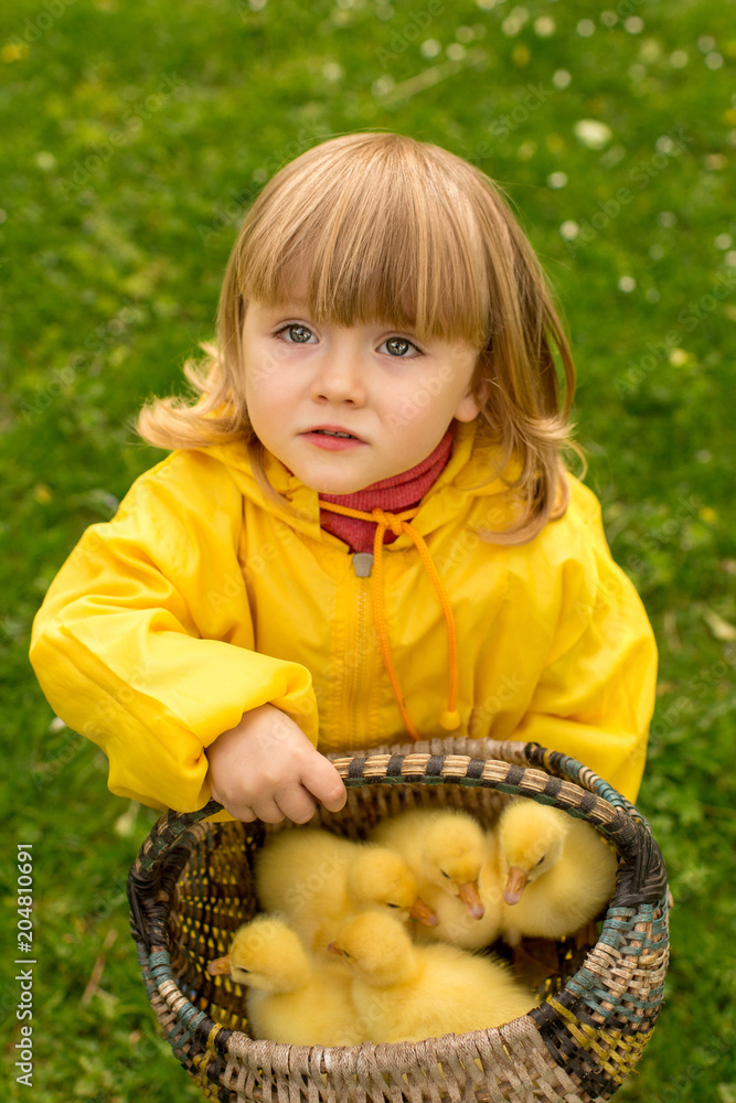 Little girl 2025 duck raincoat