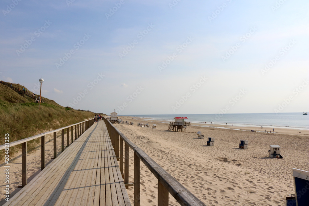 Walkway along the Westerland beach on Sylt Walkway along the Westerland beach on Sylt
