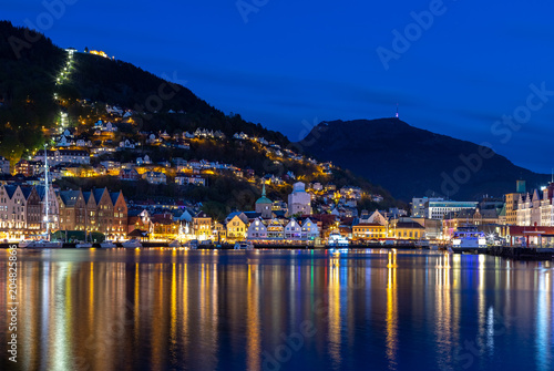 Bergen Skyline © Terje