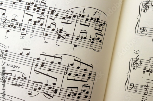 Sheet Music - Partitions - Partituras