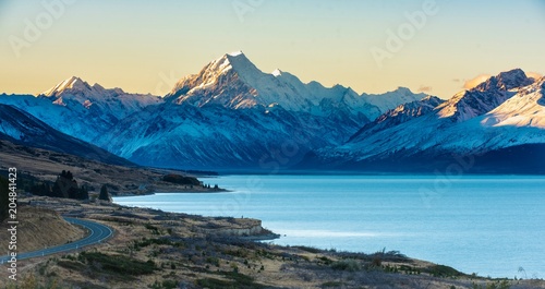 Blue mountaIn scene