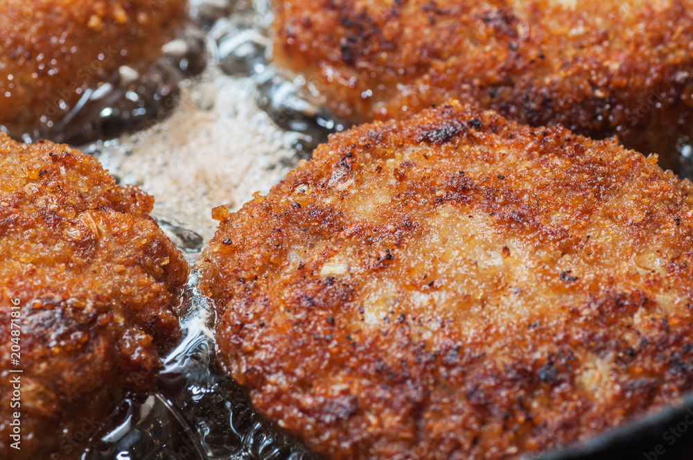 Process of frying of meat cutlets