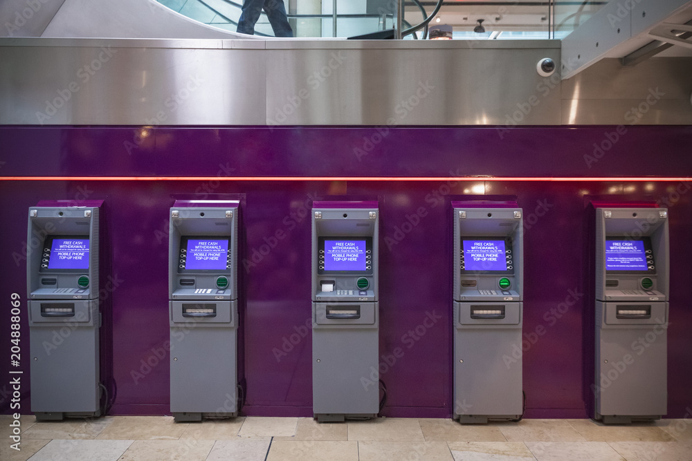 Free cash withdrawals ATM machines in London Free cash withdrawals ATM machines in London