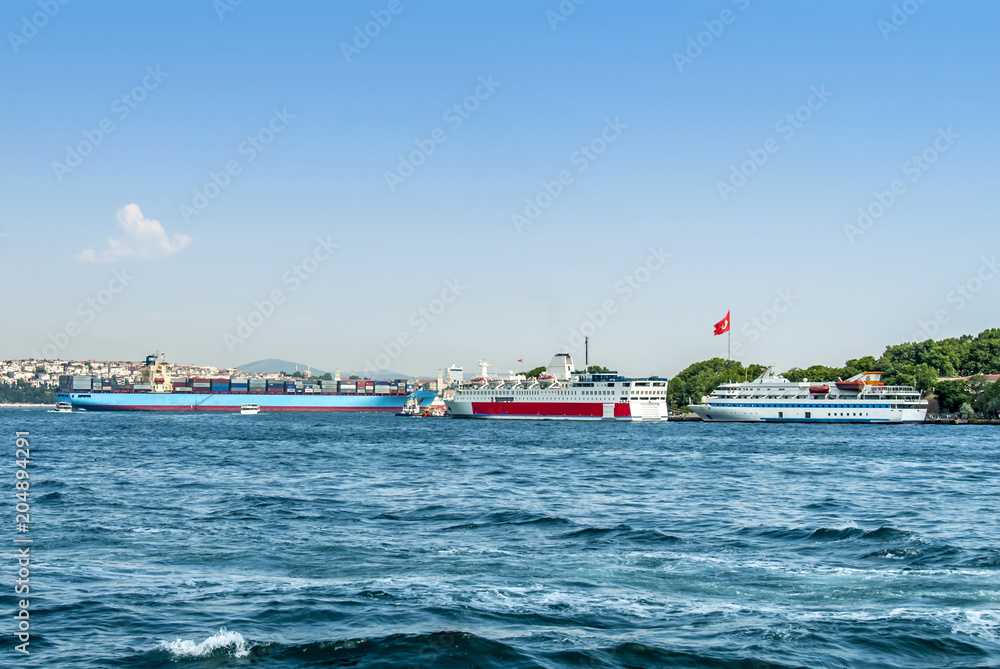 Istanbul, Turkey, 3 May 2006: Ships on Bosphorus, sarayburnu