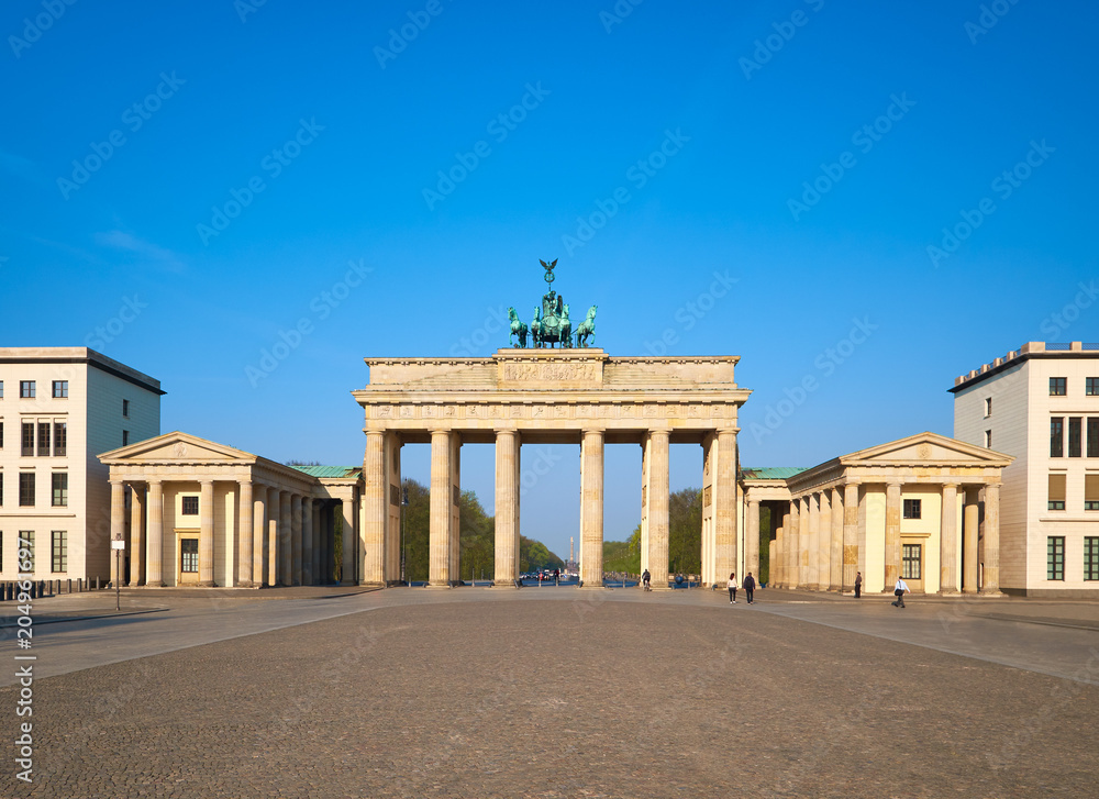 Obraz premium Brandenburg Gate in Berlin, Germany, text space