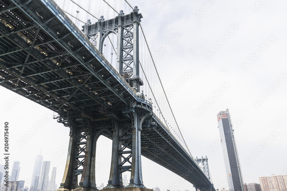 Naklejka premium Different angles of Manhattan Bridge