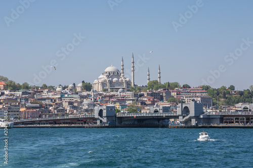 Moschee am Ufer. Bosporus, Istanbul