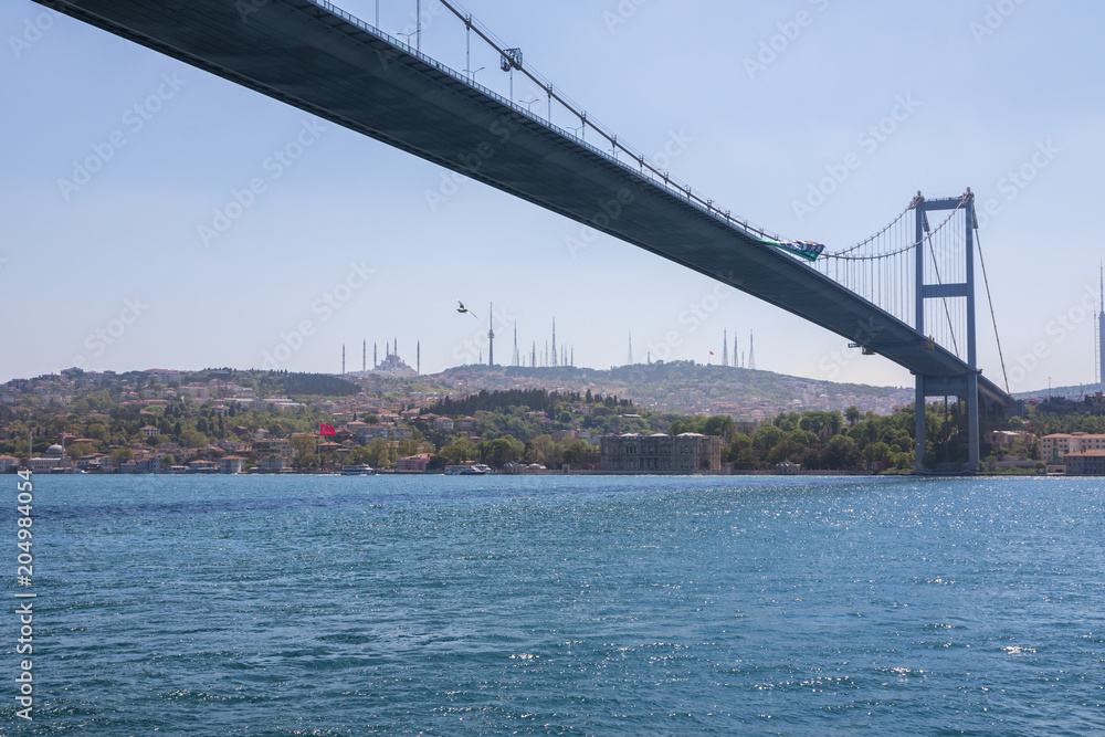 Brücke über Meerenge Bosporus, Istanbul