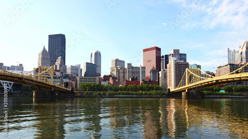Pittsburgh, Pennsylvania between two bridges
