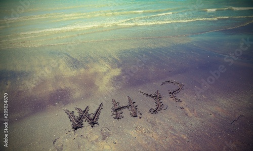 Cuadro en lienzo why text on the sand