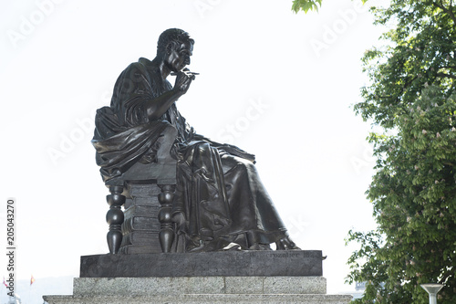 Denkmal für Jean-Jacques Rousseau, Genf, Schweiz photo
