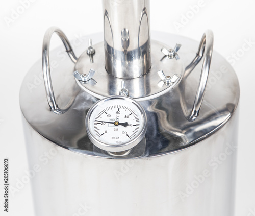 Steel hooch with pressure gauge