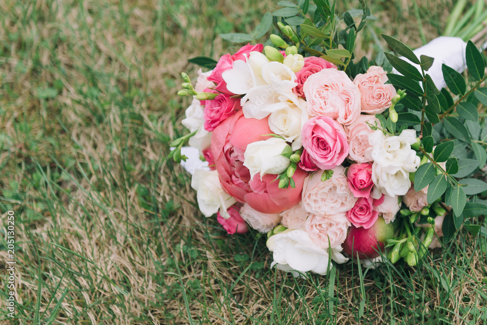 Bouquet of flowers. The bride's bouquet. Bridal bouquet. Floristics. Bouquet of flowers. The bride's bouquet. Bridal bouquet. Floristics.