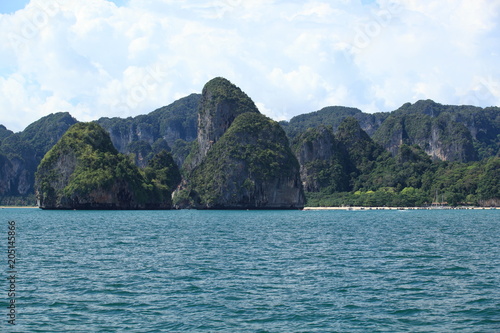 Boat trip to tropical islands, Thailand © sittinan